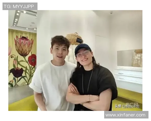 经纪公司官方公告杨力维杨舒予的父亲因病16日凌晨去世 享年59岁 经纪公司官方公告杨力维杨舒予的父亲因病16日凌晨去世 享年59岁