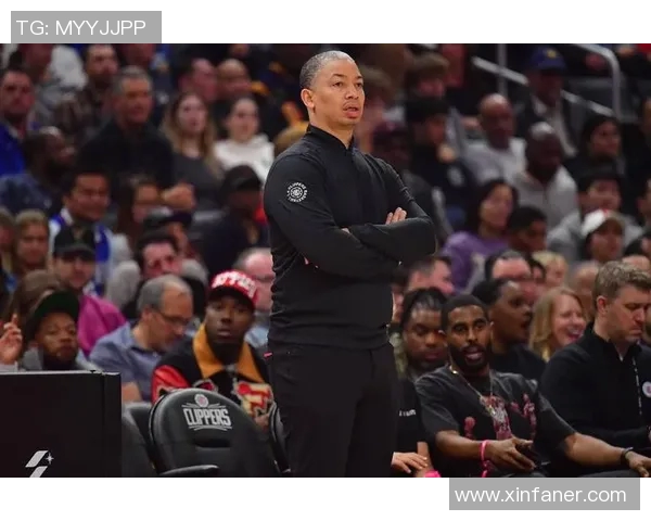 溃败爵士泰伦卢主动道歉！细数比赛三宗罪，应变与布阵毫无应变！