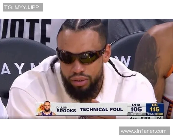 最佳队友😂狄龙在板凳上骂人 利弗斯挡住他的嘴还帮他顶罪